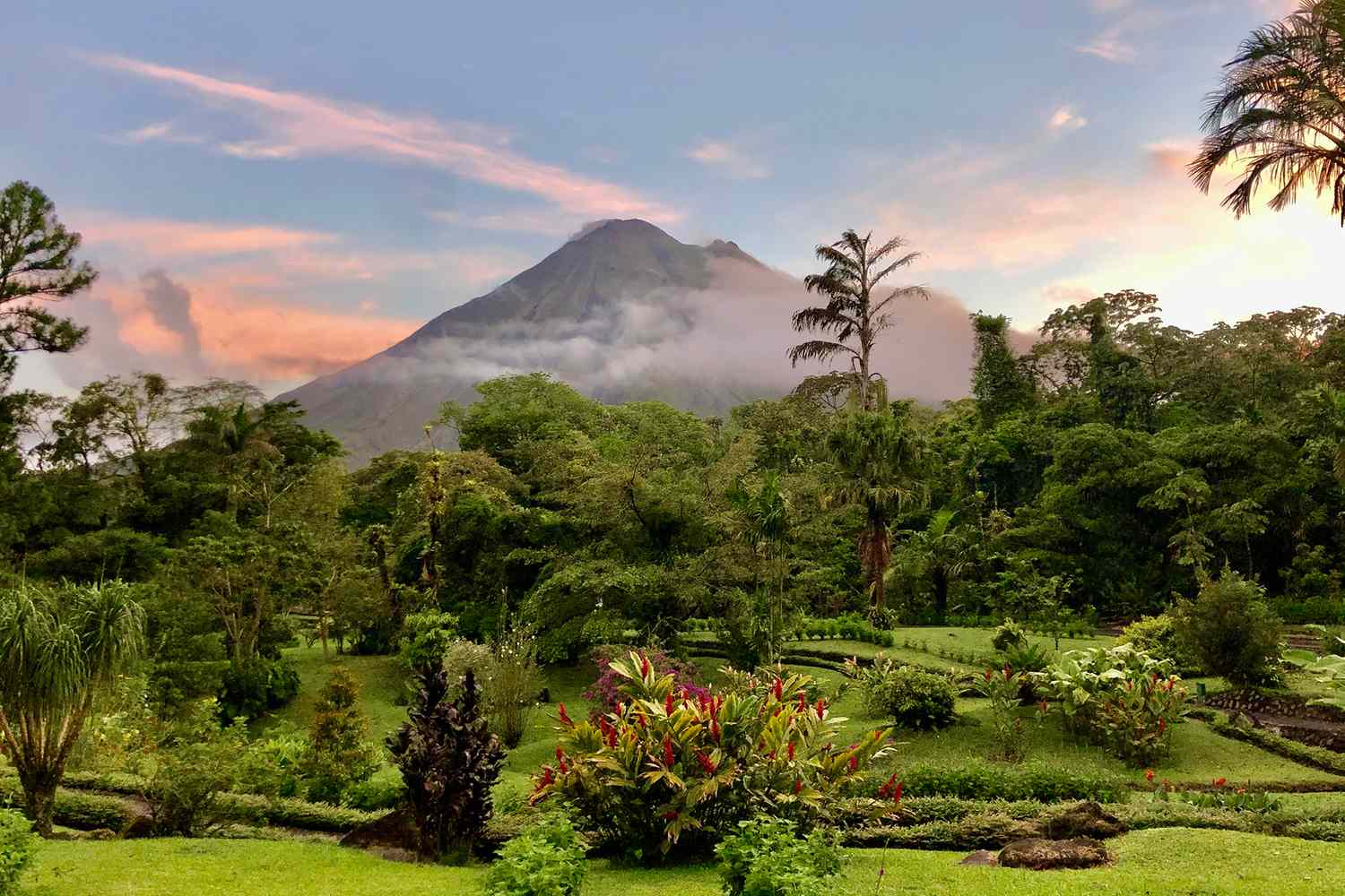 8-Nights Adventure + Romance in Costa Rica